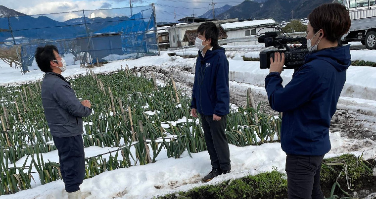 【News】2022年‼今年も氷点下が続く年だけお届けできる「極寒越冬白ねぎ」を日本海ケーブルテレビさんに取材していただきました 太くて甘くて美味しい極太もあるよ～　　　　　